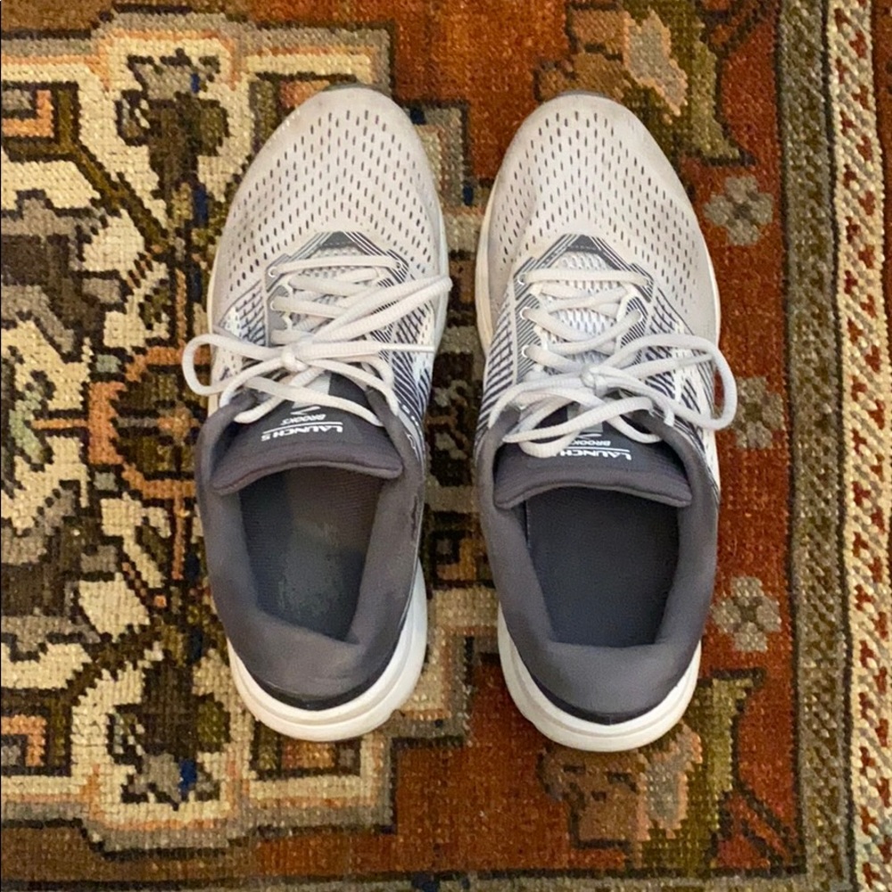 Grey and white Brooks Launch 5 running shoes